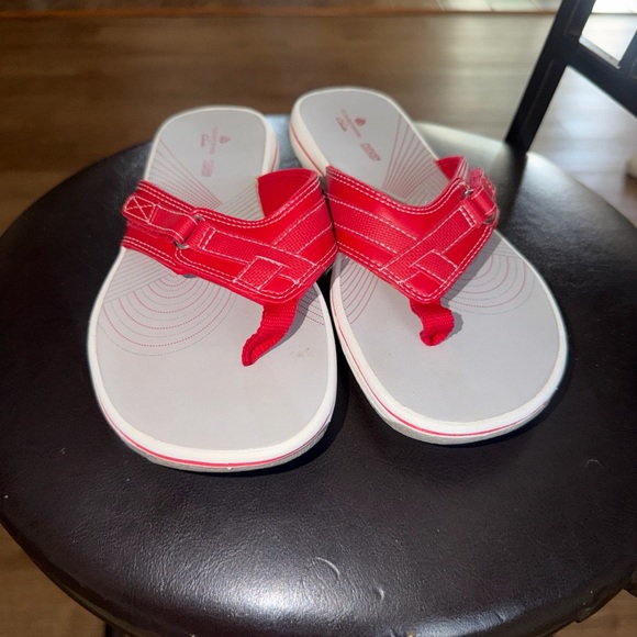 Cloudsteppers by Clarks Shoes - New Red and White Sandals